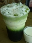 ชาเขียว นมสด ร้่านไร่ไทย